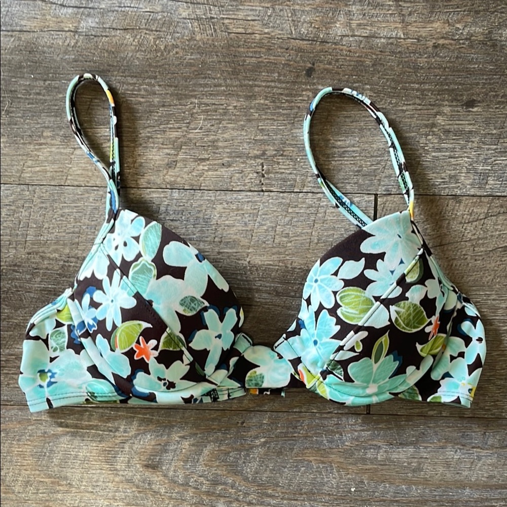 Newport News Floral Bikini top Y2K Vintage